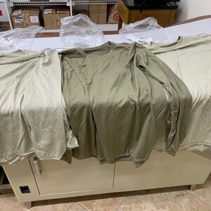 Undershirts, 3 of them; long-sleeve